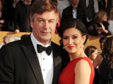 alec baldwin files complaint against photographer