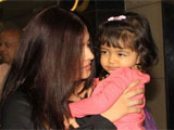 Aaradhya meets grandmother Jaya Bachchan's family in Bhopal