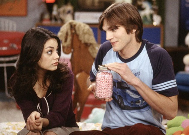 Ashton Kutcher's friends approve of Mila Kunis 