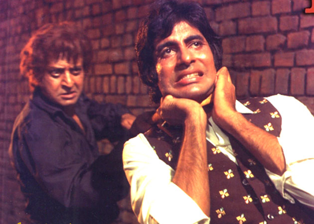 A still from Amitabh Bachchan's blockbuster film Don. (Image courtesy: Amitabh Bachchan) Amitabh Bachchan on Pran's shayari, pain killers on Don sets