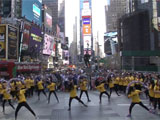 IIFA begins early with Bollywood flash mob in Times Square flashthumb.jpg