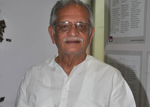 Gulzar upset with rumours about Pakistan trip