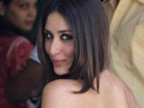 Kareena Kapoor to slim down for Karan Johar's next kareena-rom-com-thumb.jpg