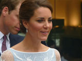 Italian magazine cover features a topless Kate Middleton