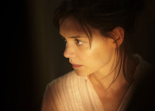 What worries Katie Holmes?