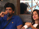 Kushal Tandon dismissed, Gauhar Khan walks out of Bigg Boss 7 kishal-gauhar-thumb.jpg