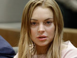 lindsay lohan s father furious over nightclub incident