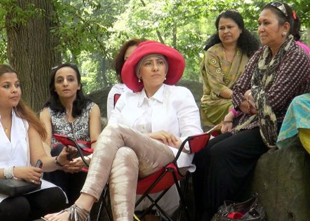 Cancer-free Manisha Koirala makes cheerful appearance in New York