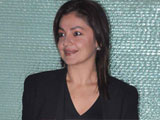 Pooja Bhatt: NSUI members threatened to shut down my shoot pooja-bhatt-heroine-thumbxx.jpg