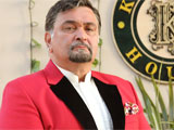 Tough to make Rishi Kapoor villain after Karz pop star role: Subhash Ghai  