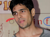 Sidharth Malhotra shifts to a sea facing flat