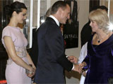 James Bond meets royalty at Skyfall world premiere
