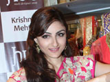 Soha Ali Khan shoots at ancestral home for War Chod Na Yaar