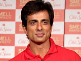 When fractured leg became a problem for Sonu Sood sonu-160.jpg