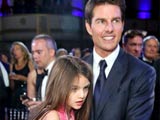 Suri Cruise spends Thanksgiving with dad Tom in London 