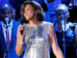 jennifer hudson celine dion to sing in whitney houston tribute concert