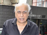 Mahesh Bhatt Warns Fans About Fake Facebook Account maheshmiffedthumb.jpg