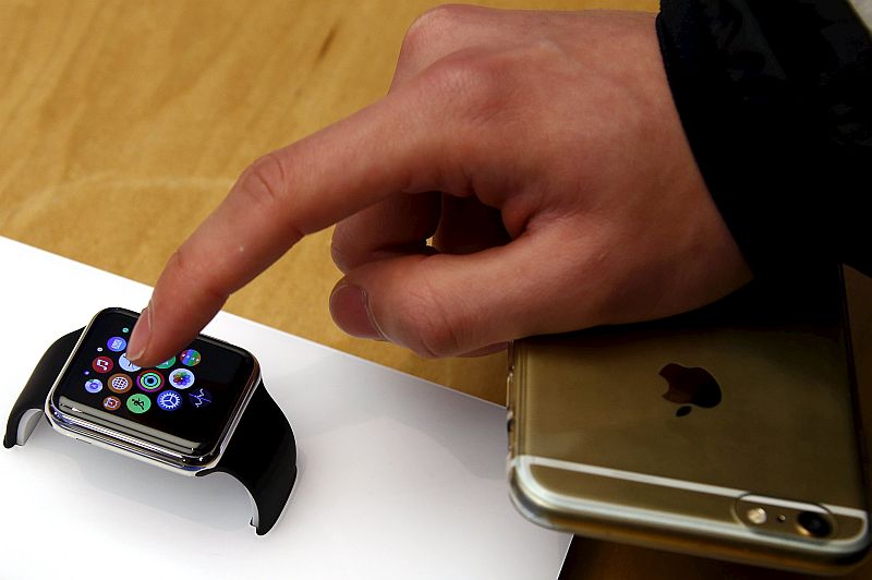 Apple Watch Successor to Feature Cellular Connectivity: Report