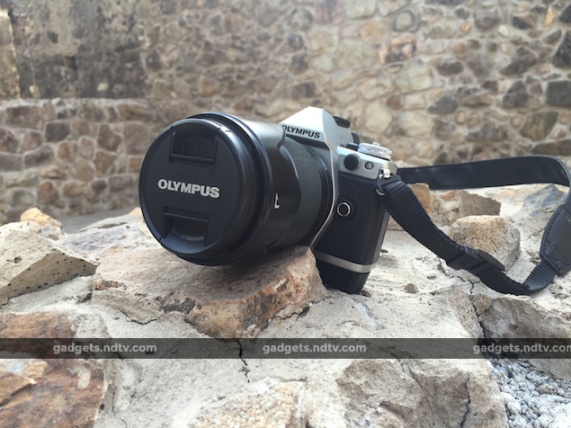 Olympus OM-D EM-5 Mark II Review: A Mirrorless Camera Par Excellence