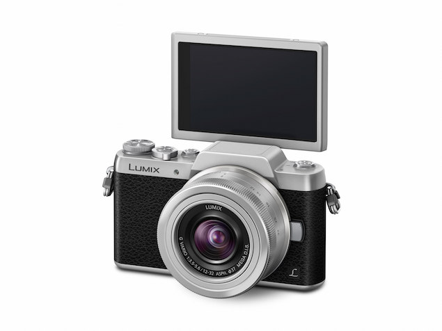 Panasonic Lumix GF7 Mirrorless Camera With Auto-Selfie Mode Review