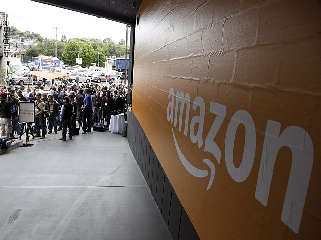 US Stocks Take Tumble After Amazon Reports Loss
