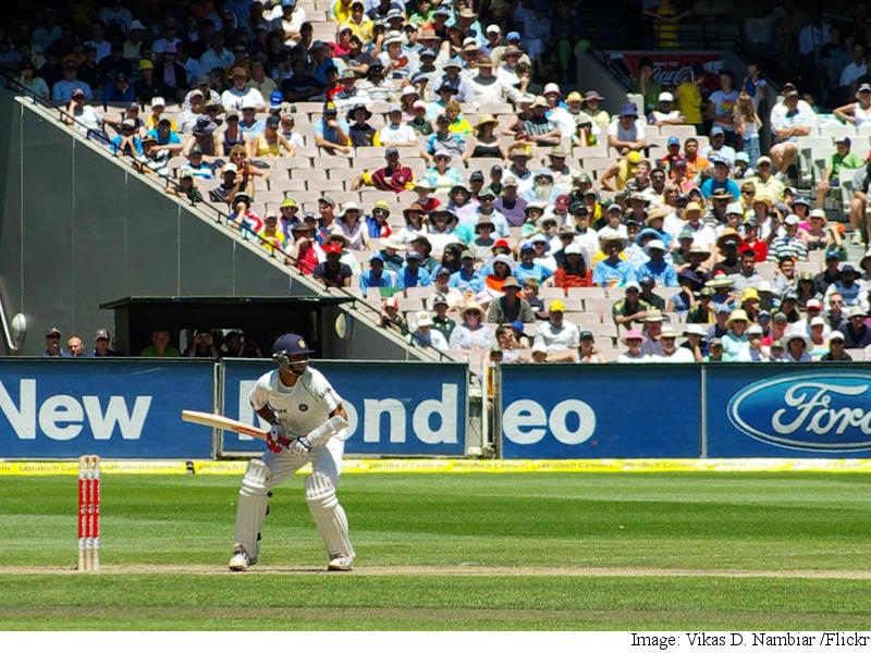 Teaching Computers How to Give Cricket Commentary