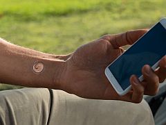 Motorola Unveils Digital Tattoos to Unlock Moto X Without a Password digital_tattoo_for_moto_x_youtube_screenshot_small.jpg