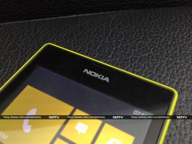 Nokia_Lumia_525_fronttop_ndtv.jpg