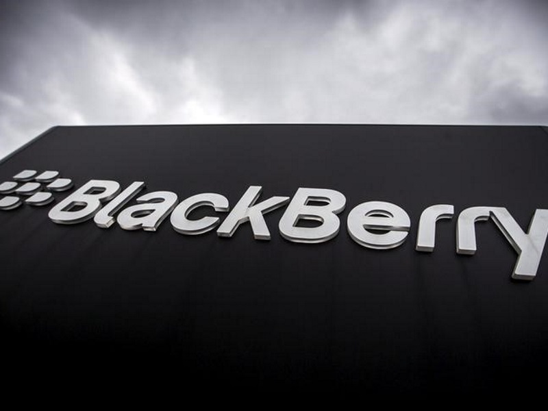 BlackBerry Diehards Aren't Going Down Without a Fight
