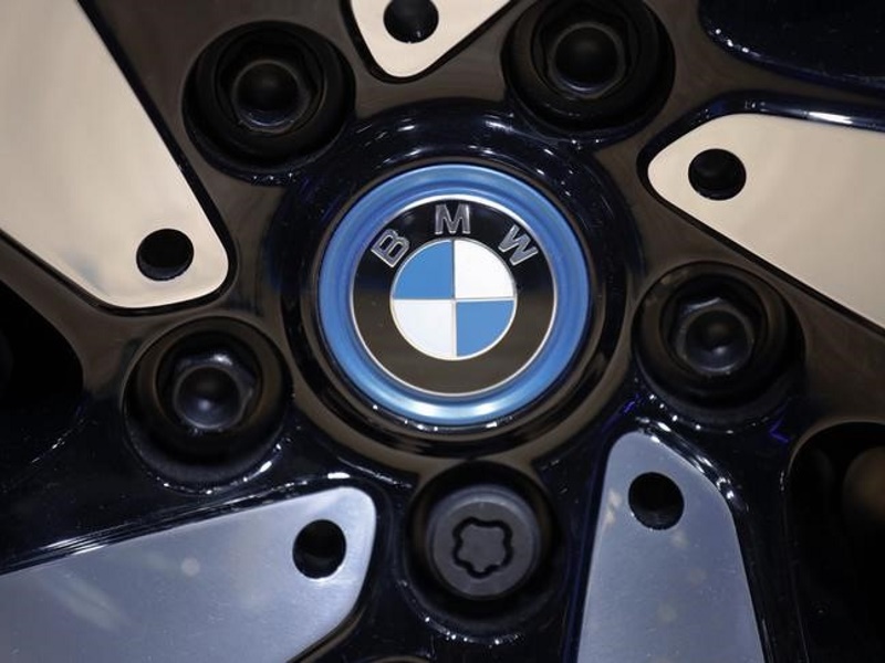 BMW Invests in California-Based Carpooling App Scoop