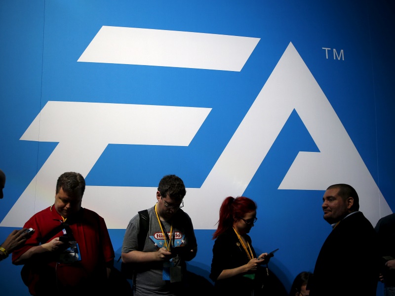 EA Posts Unexpected Profit on Higher Game Downloads