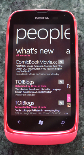 lumia610-people-hub.jpg