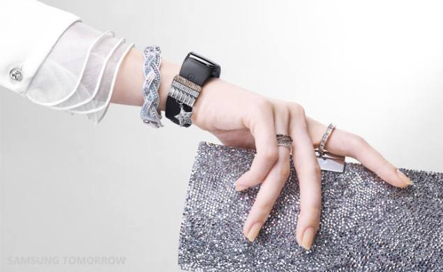 Samsung Unveils Swarovski Crystal Accessories for Galaxy S5 and Gear Fit
