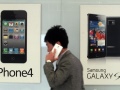 Samsung may need to offer more to settle Apple patent dispute: Alumnia samsung-apple-case-ap-120.jpg