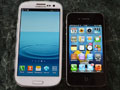 Samsung Galaxy S III vs Apple's iPhone sgs3-iphone4s-thumb.jpg