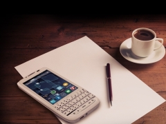 Spice Stellar 360 Touch-and-Type Qwerty Smartphone Launched at Rs. 4,799 spice_stellar_360_banner_official_small.jpg