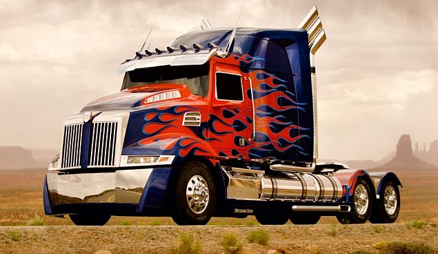 transformers_optimus_truck.jpg