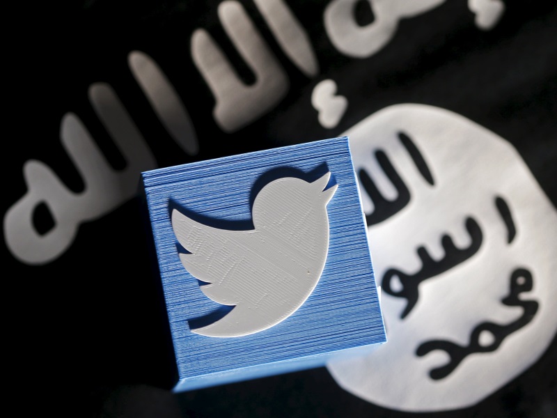 Twitter Praised for Cracking Down on Use by Islamic State