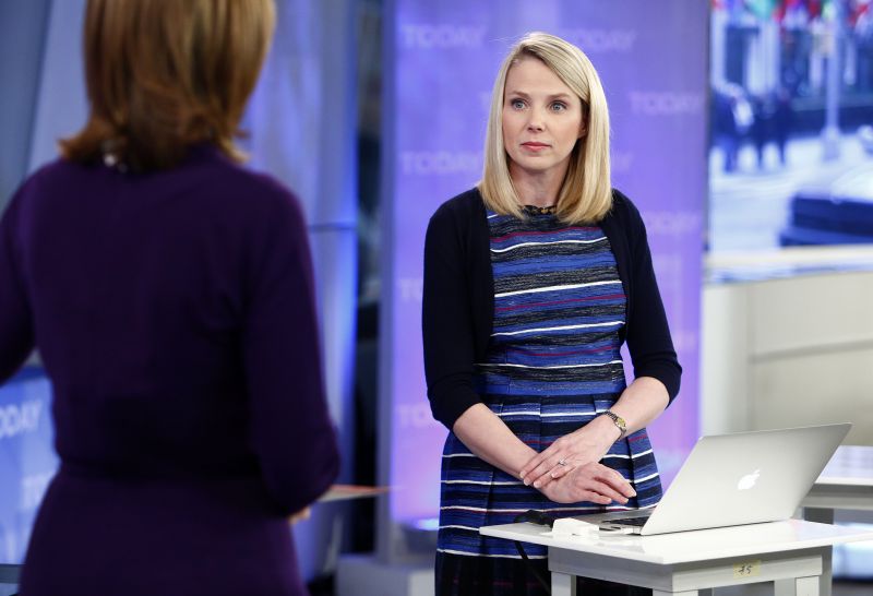 Yahoo CEO Paints Bright Picture With Potential Sale Looming