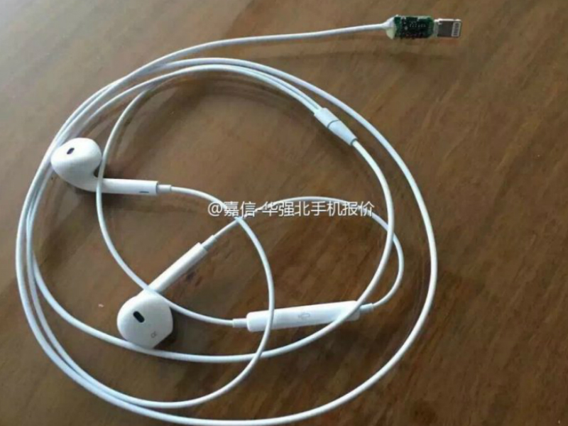 iPhone 7's Lightning-Powered EarPods Leaked in Images