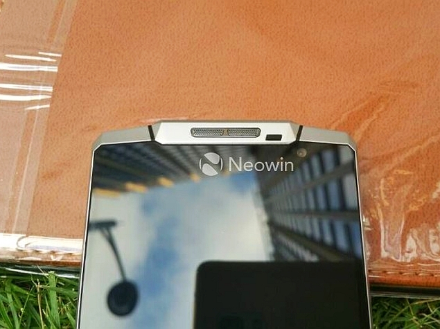 oukitel_k10000_front_neowin.jpg