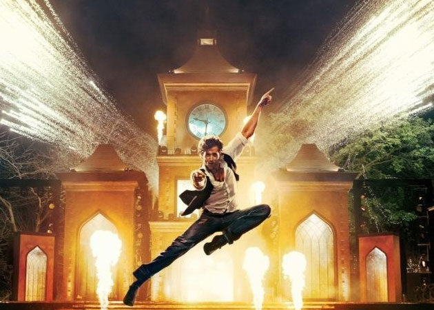 Hrithik Roshan Says Tu Meri, But to Whom? Find Out