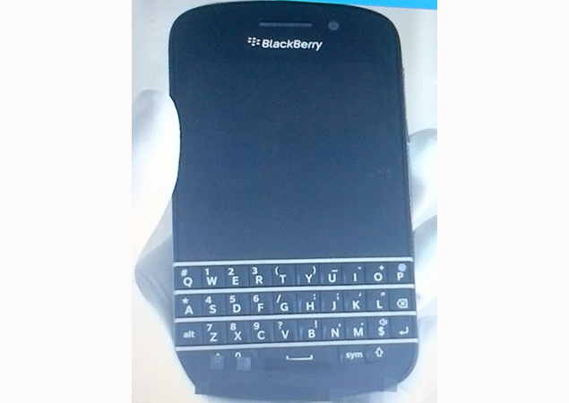BlackBerry 10 QWERTY device spotted online