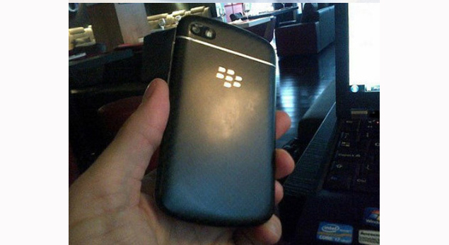 BlackBerry_10_leaked_QWERTY_2.jpg