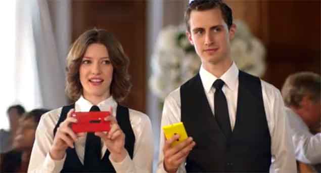 Microsoft mocks Apple-Samsung rivalry in latest Lumia ad