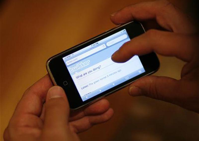 Twitter debuts Vine video-sharing app