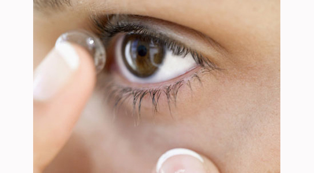 Contact lens-based Google Glass competitor unveiled at CES 2014, iOptik