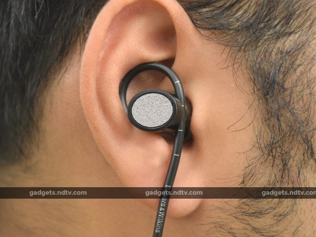 bowers wilkins in ear