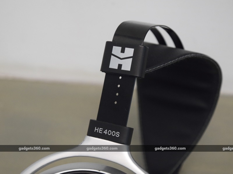 hifiman_he400s_logo_ndtv.jpg