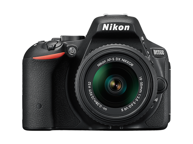 Nikon D5500 DSLR With 24.2-Megapixel Sensor, Touchscreen Launched at CES